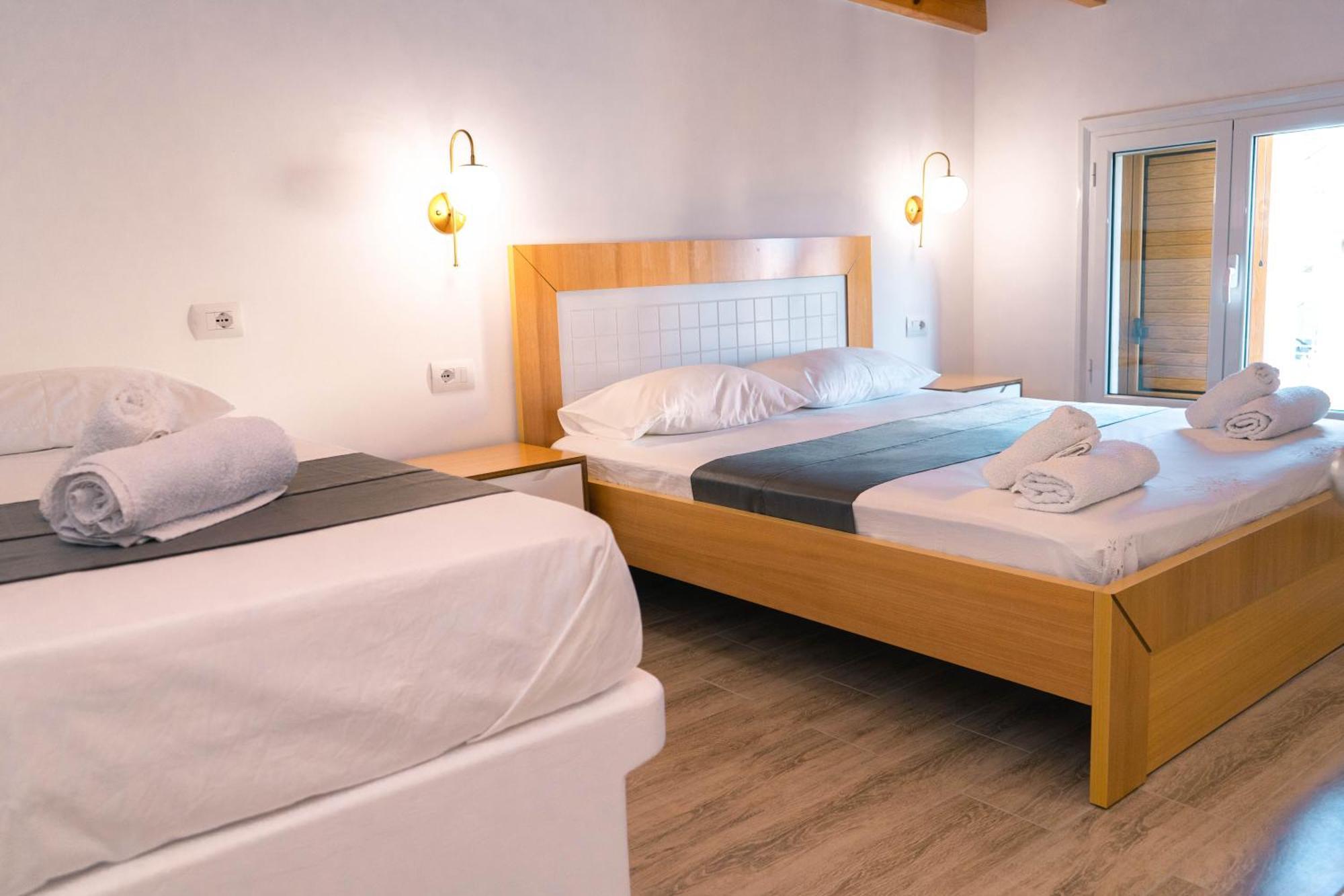 Vila Anxhelo Vlorë Esterno foto