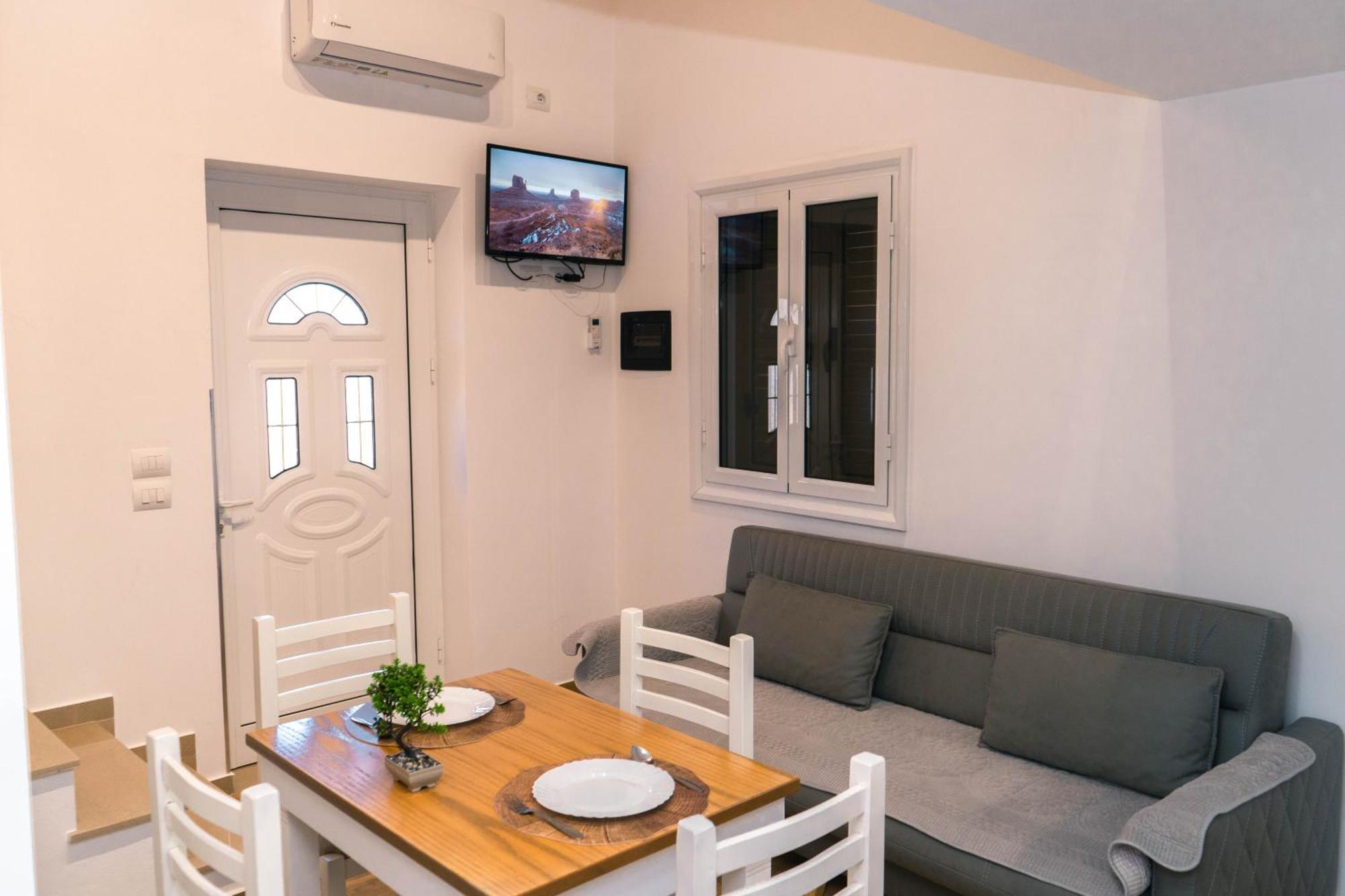 Vila Anxhelo Vlorë Esterno foto