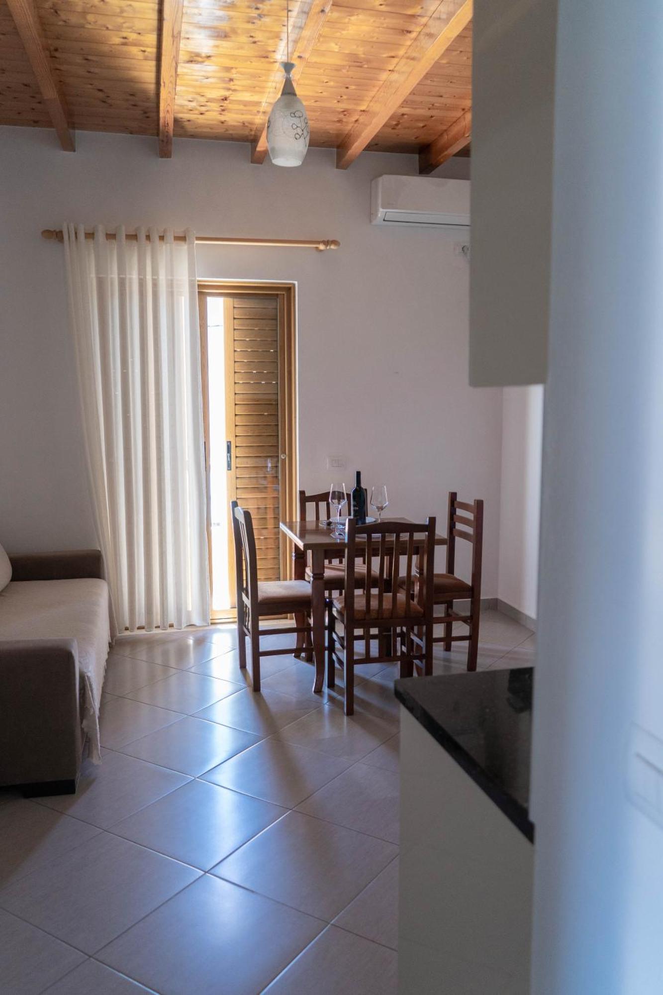 Vila Anxhelo Vlorë Esterno foto